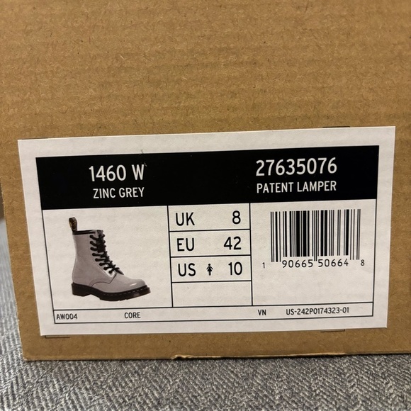 New Dr Marten Zinc Grey Patent Lamper Boot size 10 - Picture 8 of 8
